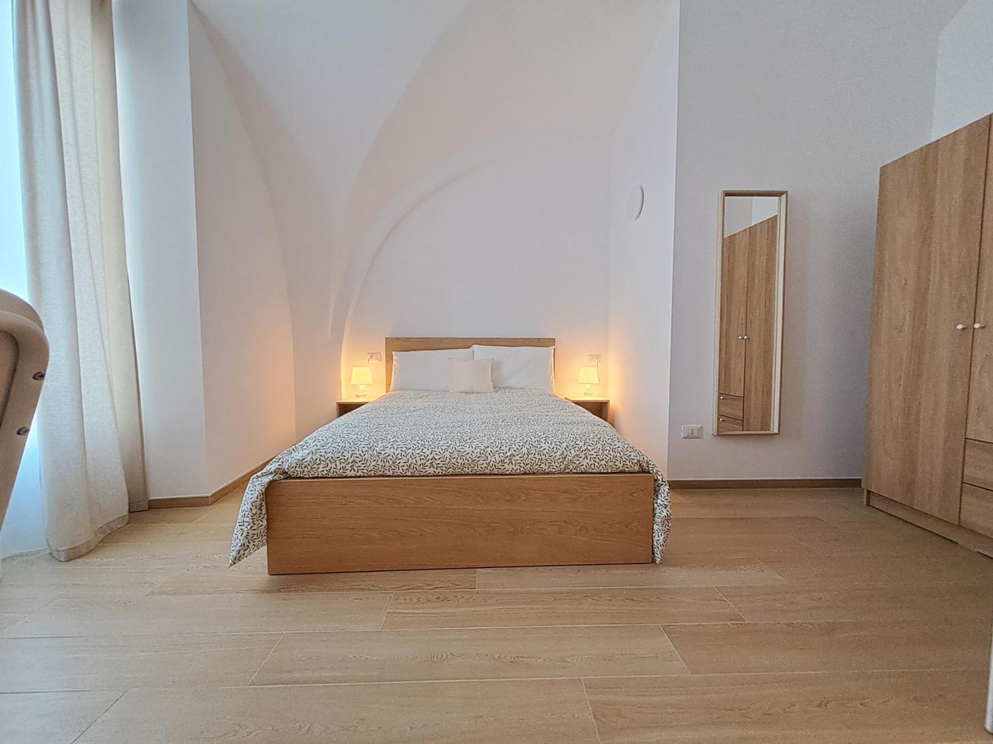 לינה וארוחת בוקר לוצ'רה La Casa Sull Arco מראה חיצוני תמונה