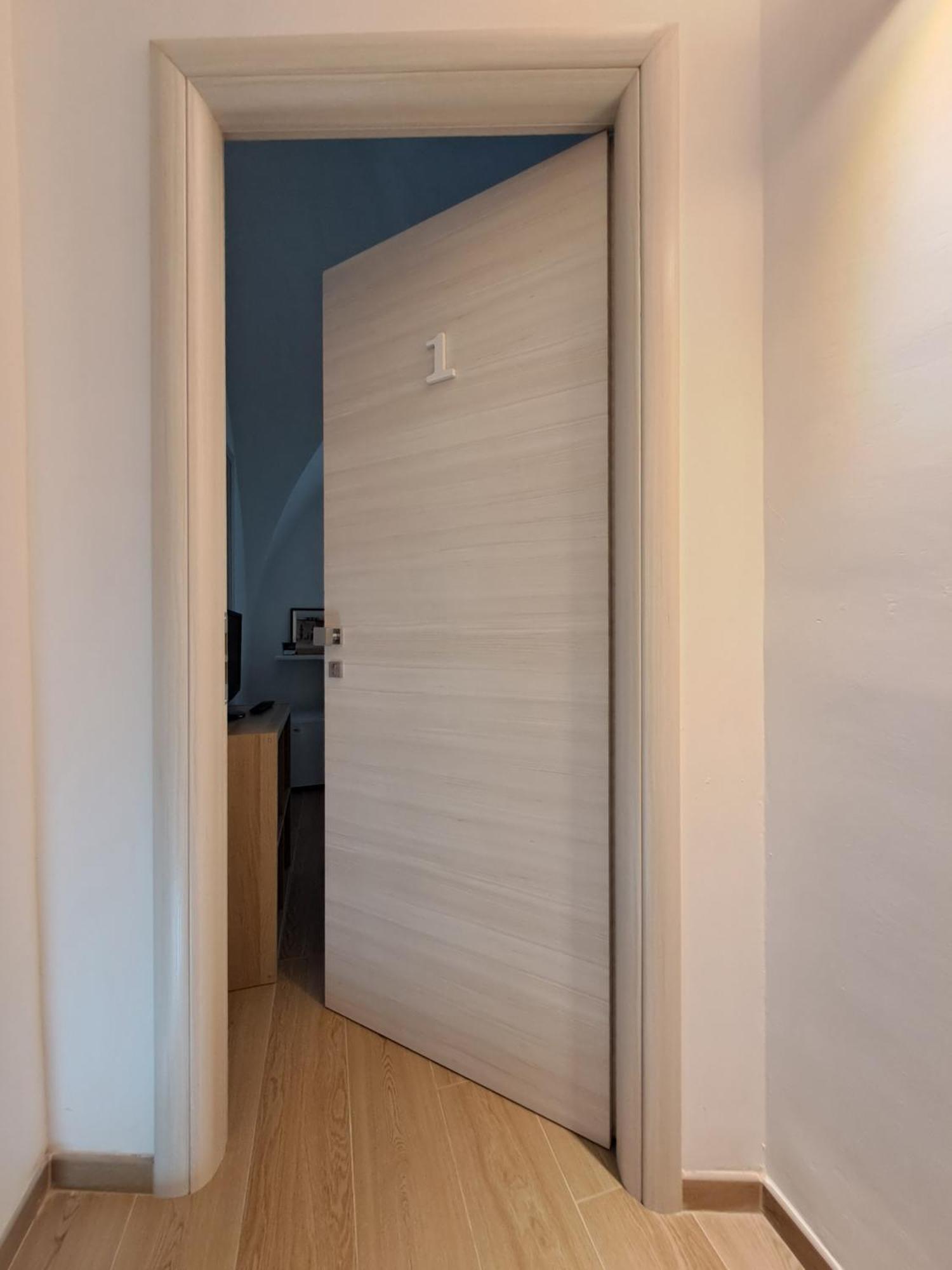 לינה וארוחת בוקר לוצ'רה La Casa Sull Arco מראה חיצוני תמונה